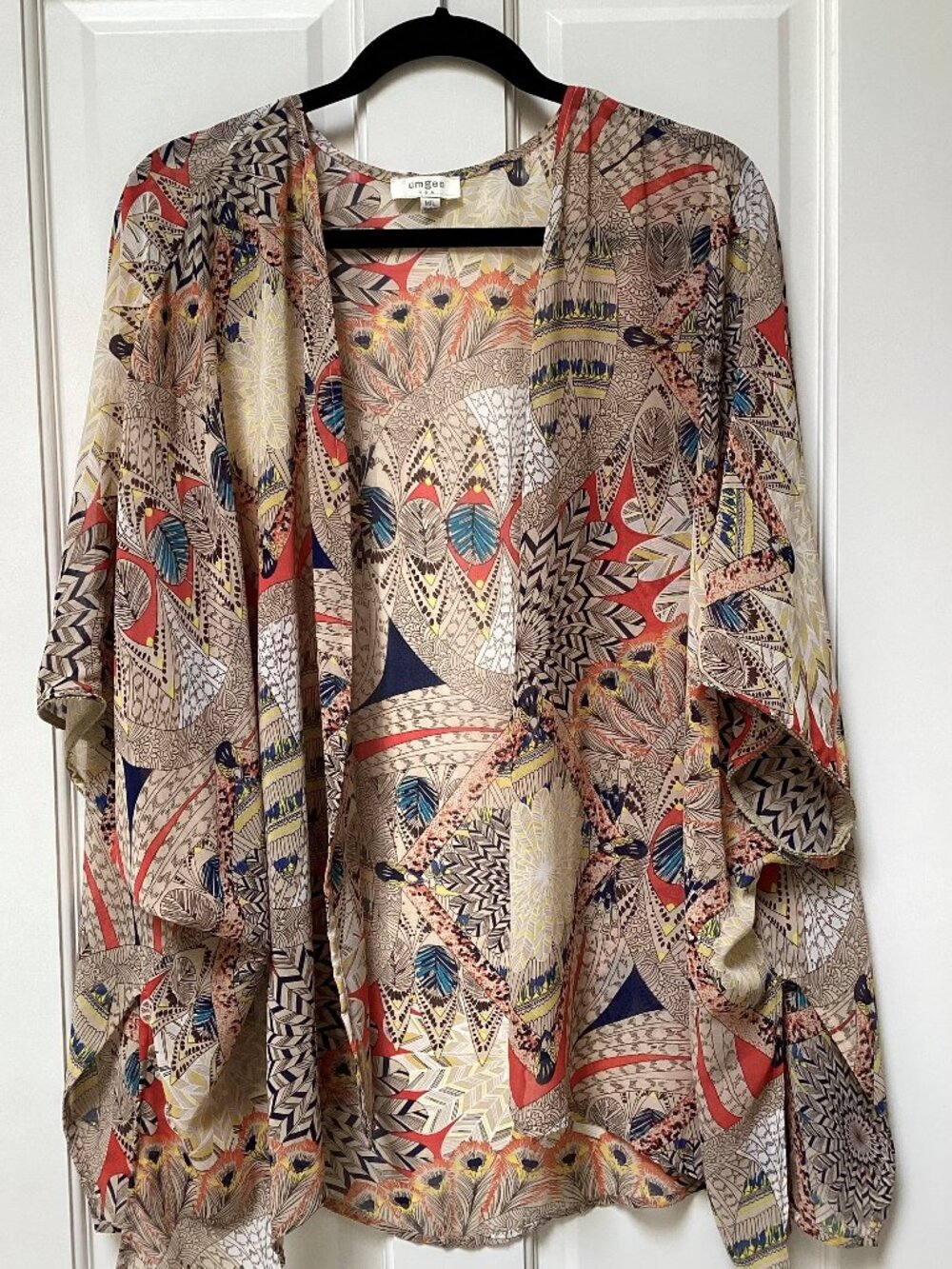 Umgee blue, red and tan kimono top, size M/L